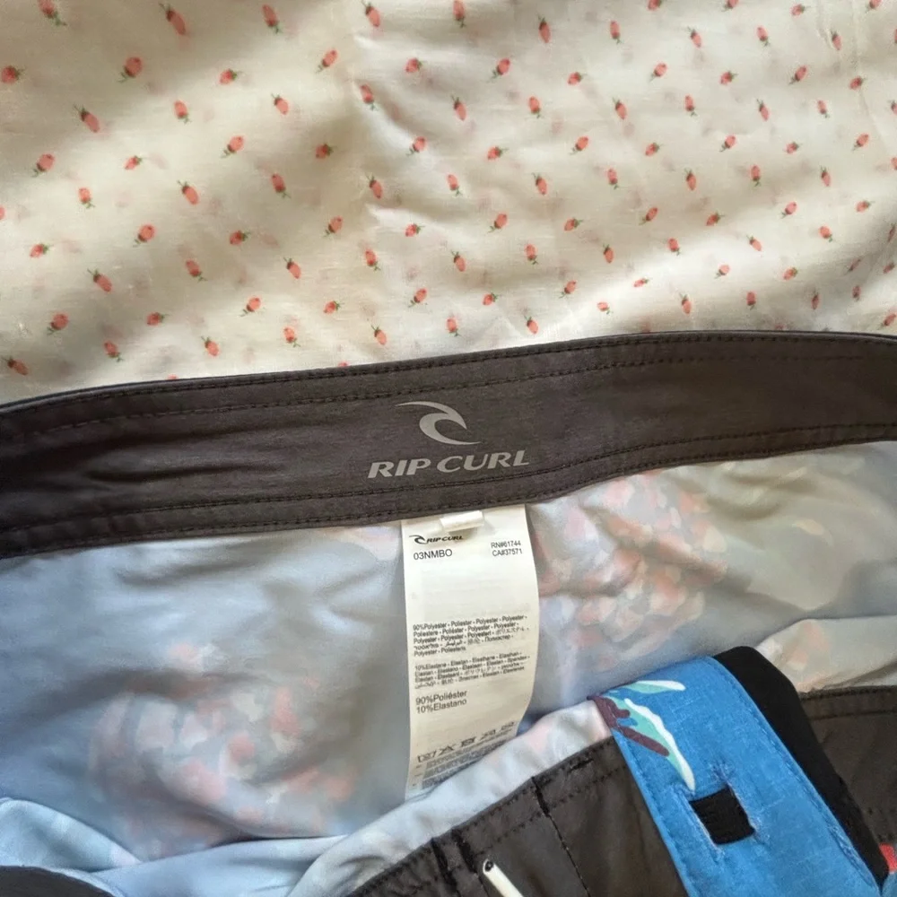 Rip Curl Board Short New w/tags Surfer Skate Tropical Hawaiian Blue Pineapple 31